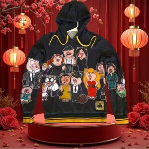 2019 Dolce & Gabbana Year of the Pig pullover hoodie Size 44 (US size is small)